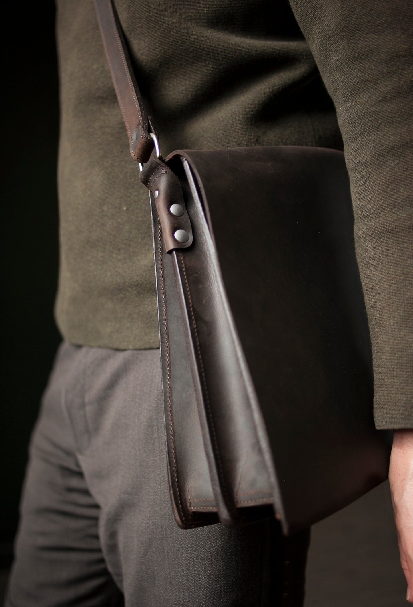 The Minimal - Dark Brown Crazy Horse Leather