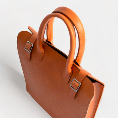 The Archetype - English Tan